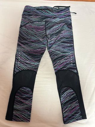 Pantalón Nike pirata Running Estampado