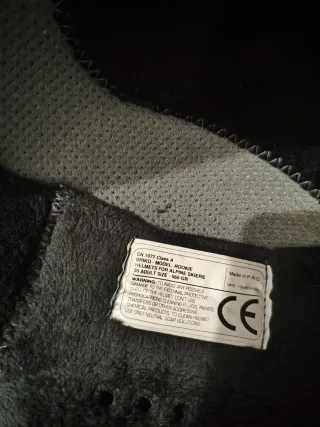 Casco sci BRIKO rosso