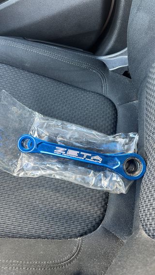 Bieleta Zeta y Manetas Reversibles