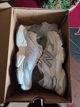 New Balance 9060 Beige/Grigio Tg 40