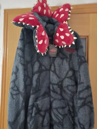 Pijama Demogorgon Stranger Things Talla M