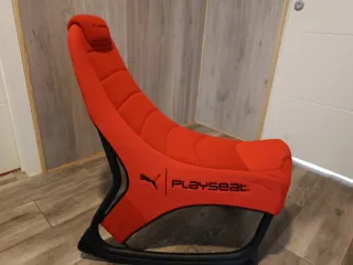 Silla Gaming Puma Playseat Roja