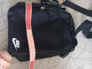 Bandolera Nike Negra 4 Litros