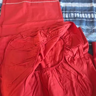 Juego de sábanas rojo cama individual
