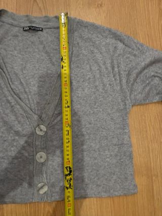 Chaqueta punto gris Zara T.M