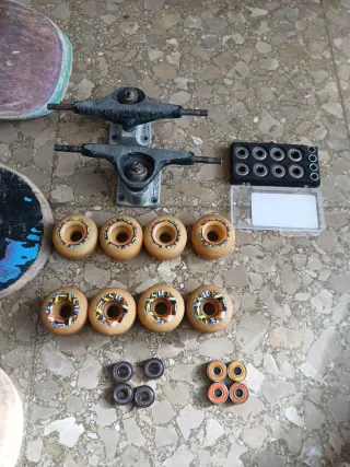 Lote de Skate: Tablas, Ruedas y Ejes