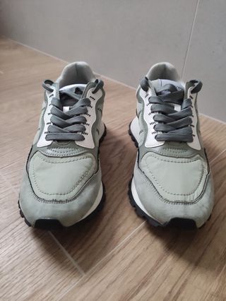 Sneakers sportive Corina verde e bianco