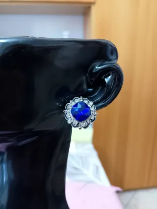 Orecchini vintage blu e argento