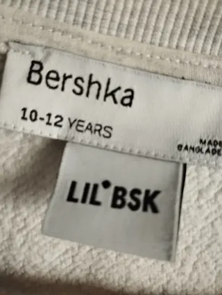 Sudadera Bershka NOW MORE Talla 10-12 years