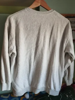 Sudadera Bershka NOW MORE Talla 10-12 years