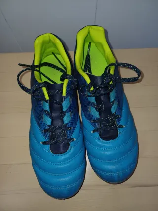Botas de fútbol Kipsta