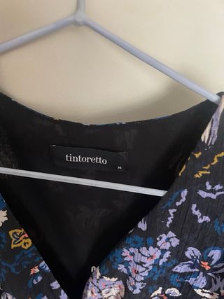 Vestido Tintoretto floral manga larga