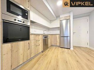 Piso en alquiler en Os Mallos - San Cristóbal en Coruña (A)