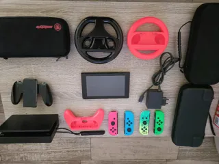 Pacchetto Nintendo Switch + Accessori