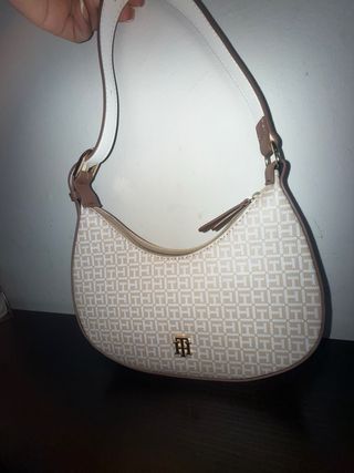 Bolso Tommy Hilfiger Monogram Beige