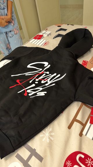 Sudadera Stray Kids Talla S Negra