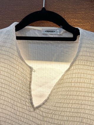Blusa NOON blanca talla XXS