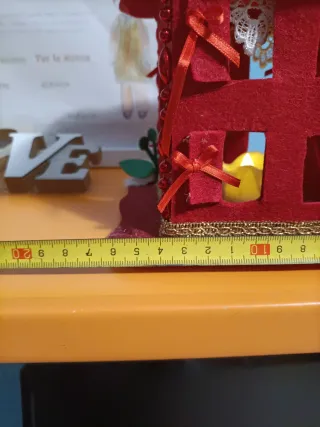 Lanterna Natalizia Rossa Decorata