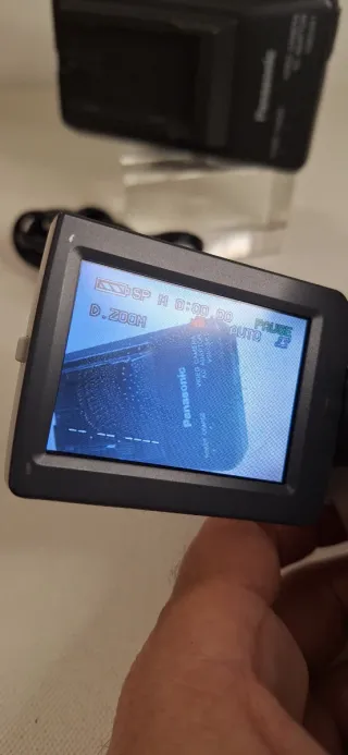 Panasonic NV-GS11 Mini DV Camcorder