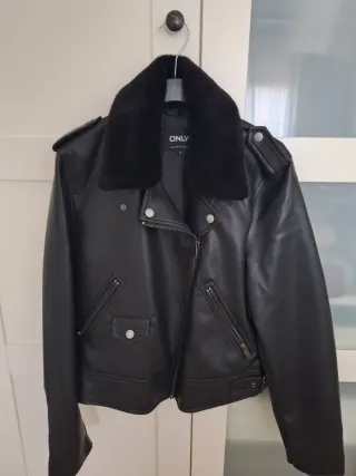 Cazadora Biker ONLY Negra Talla M
