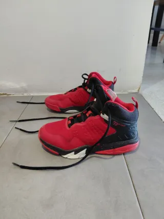 Zapatillas Baloncesto Talla 36