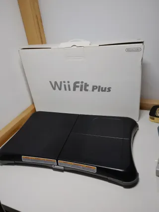 Tavoletta di equilibrio Wii Fit Plus di Nintendo