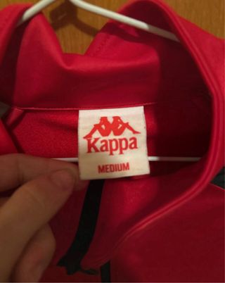 Chaqueta Kappa Roja y Blanca