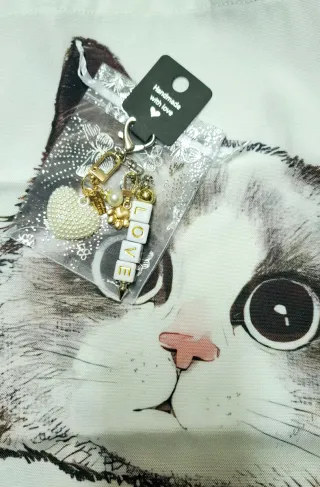 Borsa tessuto con portachiavi gatto