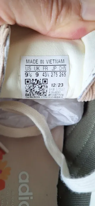 Zapatillas Adidas Spezial Verde y Rosa