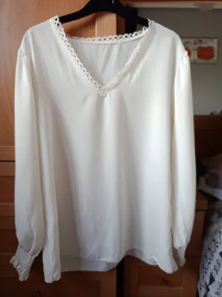 Blusa blanca manga larga