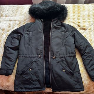 Abrigo reversible negro