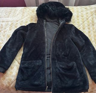 Abrigo reversible negro