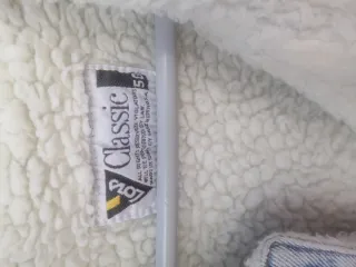 Cazadora Levis forrada borreguito