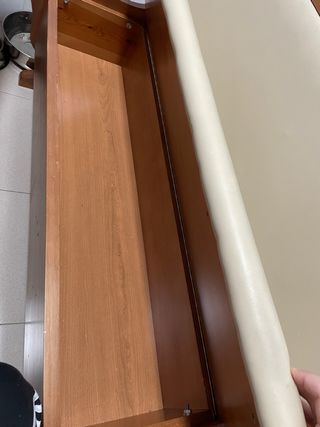 Rinconera y mesa de cocina madera y polipiel beige