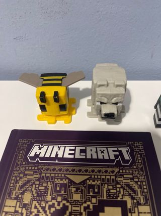 Lote Minecraft: Libro, carte e figure
