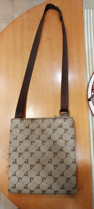 Bolso bandolera Pierre Cardin