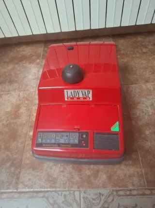Vaporeta Lady Vap 2000, con todos sus complementos