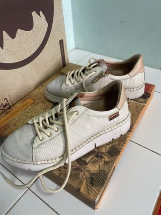 Zapatos Pikolinos Beige/Gris Talla 37