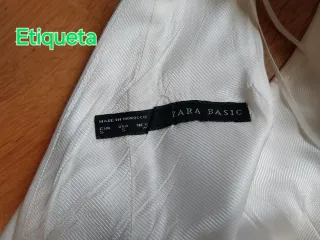 Vestido blanco corto ajustado.Ver fotos para talla