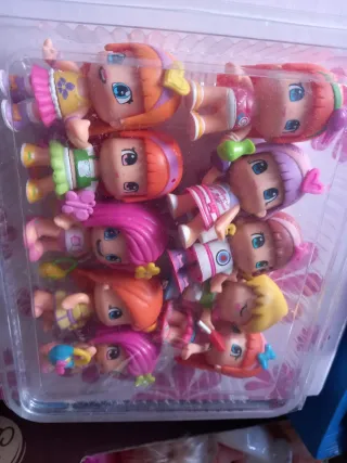 10 Muñecas Pinypon con Accesorios