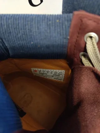 Botas de mujer sólo puerta una vez color burdeos