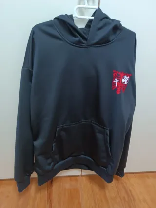 Sudadera Negra con Logo