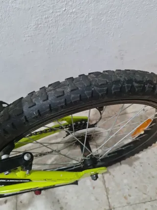 Bicicleta Infantil B-PRO 20