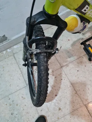 Bicicleta Infantil B-PRO 20
