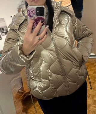 Piumino donna oro mai usato