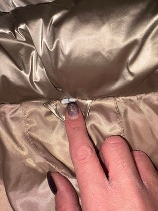 Piumino donna oro mai usato