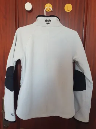 Forro polar Quechua blanco y negro