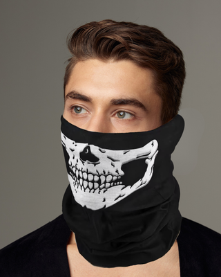 Braga cuello calavera negra y blanca