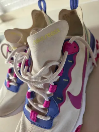 Sneakers Nike React da Donna Taglia 38