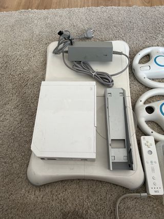 Consola Nintendo Wii + Accessori e Giochi